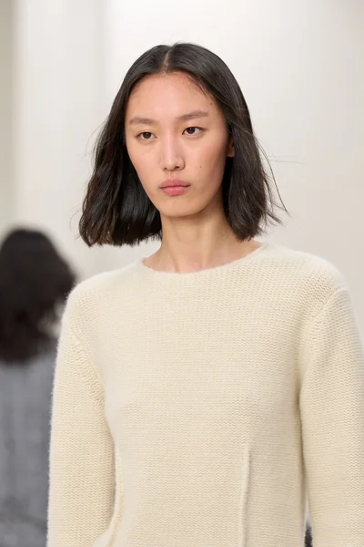 Look 77
